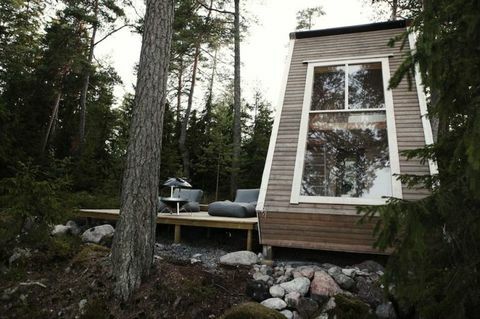 Малена финска екстеријера кућног прозора