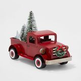 Мали камион са украсном фигуром божићног дрвца, црвено