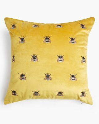Велвет пчелињи јастук