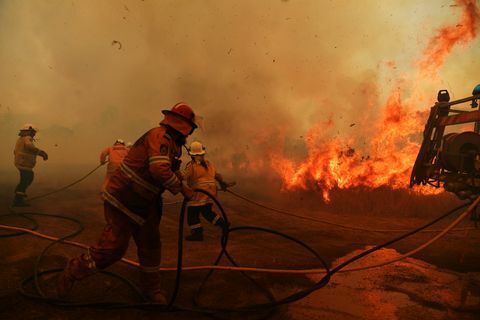 Пожари ватре настављају са паљењем по НСВ-у пошто се катастрофални услови пожара олакшавају