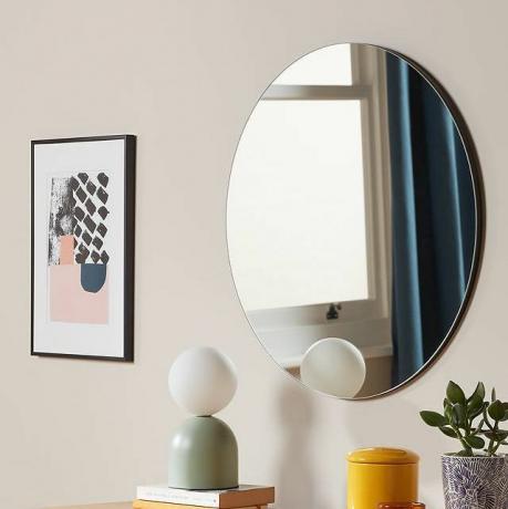 АНИДАИЈохн Левис & Партнерс Сцанди Цут Фраме округло зидно огледало, 50 цм, црно