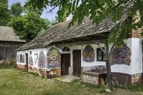 Сликана кућа у селу Залипие, Малополска ака Малопољска регија, Пољска.